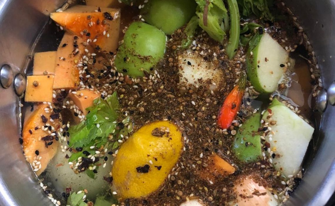 Delicious-gut-restoring-soup-oupwxxa8cnhm8pnbd732ccbxe7wueawauynaf9srq0